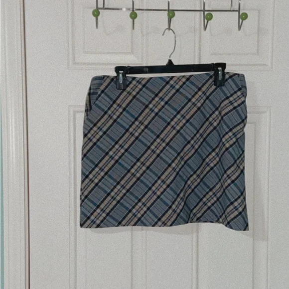 Old Navy Checkered skirt (sz 12) - Picture 1 of 1